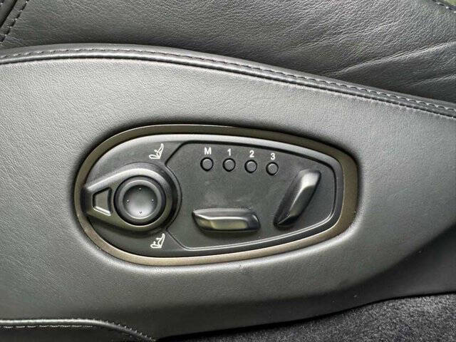 2021 Aston Martin DBX