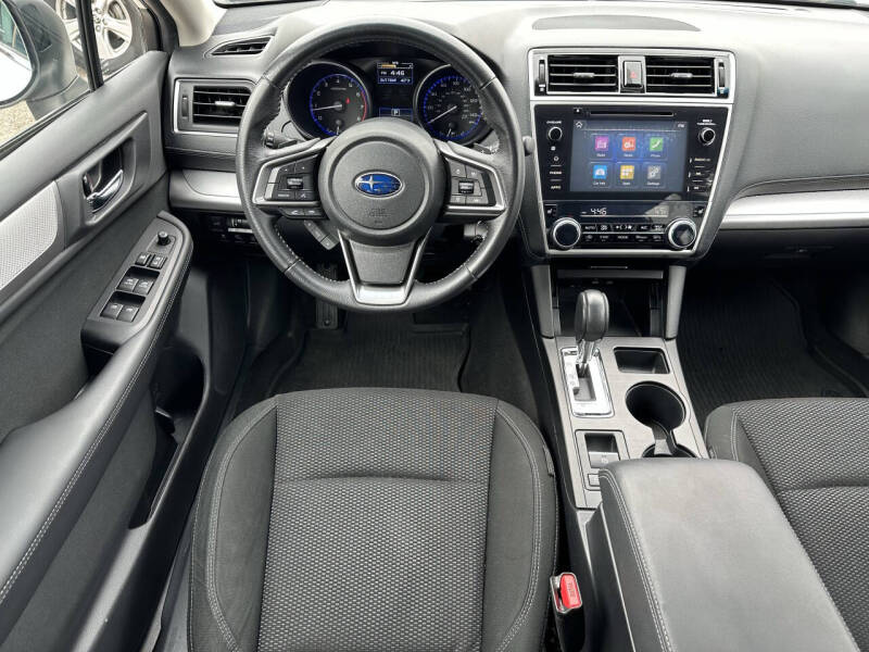 2018 Subaru Outback 2.5i Premium