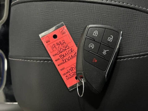 2025 Buick Enclave Preferred