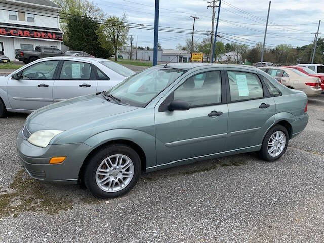 2005 Ford Focus ZX4 SE