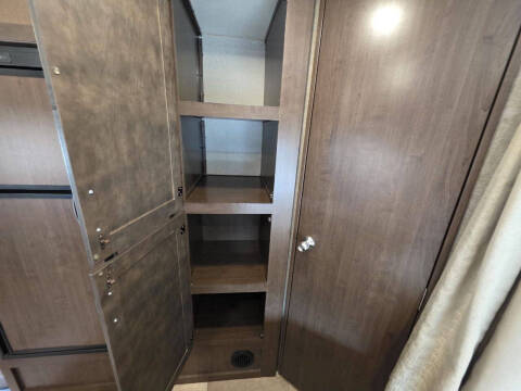 2020 Thor Motor Coach Chateau
