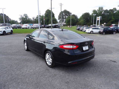 2013 Ford Fusion SE