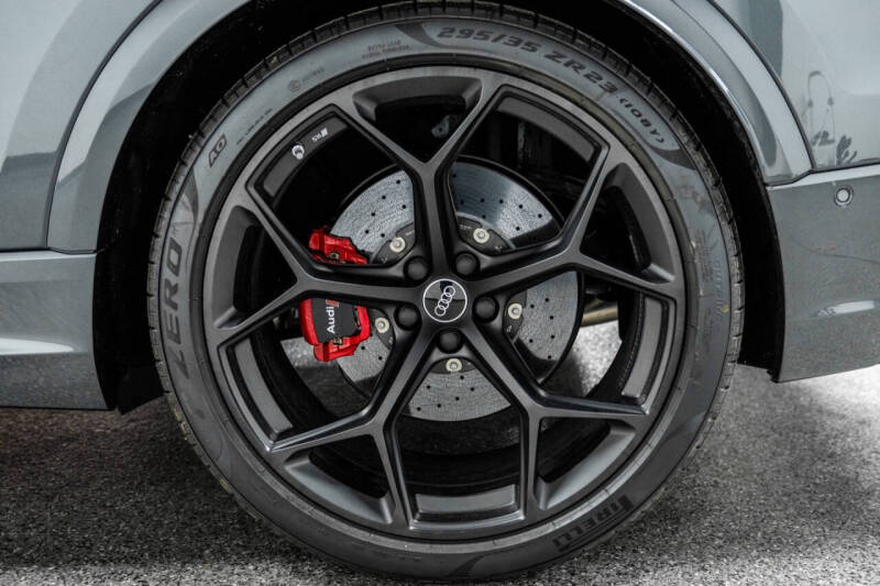 2025 Audi RS Q8 performance 4.0T quattro