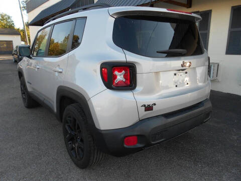 2017 Jeep Renegade Altitude