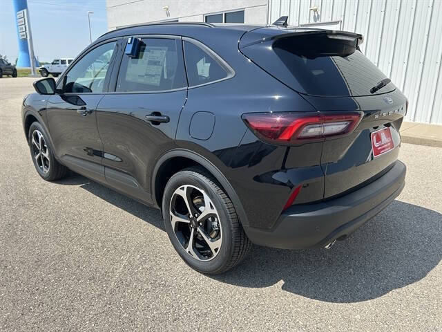 2025 Ford Escape Hybrid ST-Line Select