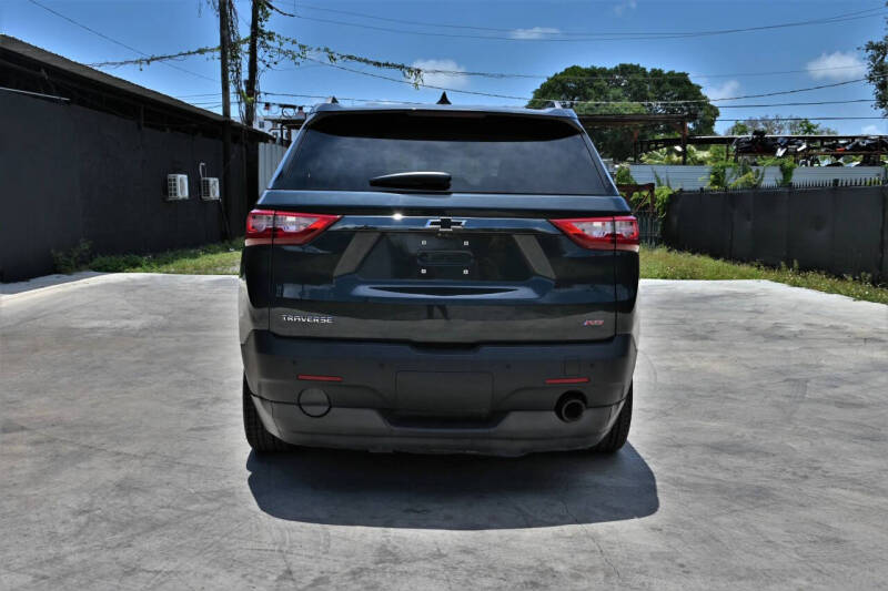 2021 Chevrolet Traverse RS