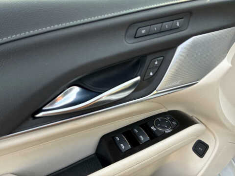 2023 Cadillac CT4 Premium Luxury