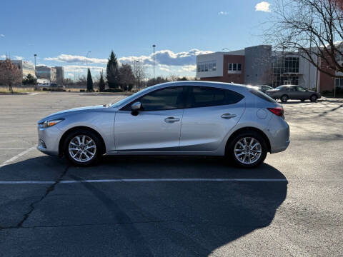 2018 Mazda MAZDA3 Sport