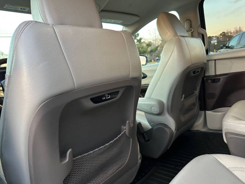 2021 Chrysler Pacifica Hybrid Touring L