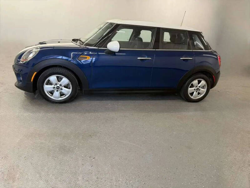 2017 MINI Hardtop 4 Door Cooper