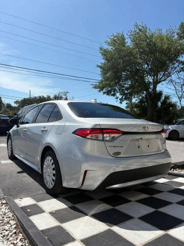 2020 Toyota Corolla LE