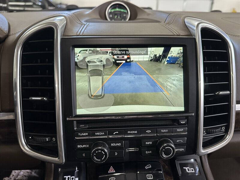 2015 Porsche Cayenne Turbo