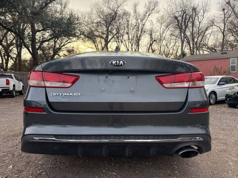 2020 Kia Optima LX