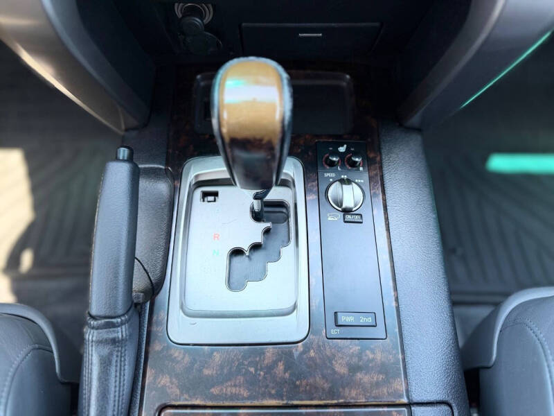 2008 Toyota Land Cruiser