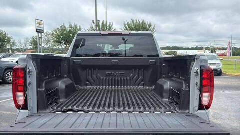 2024 GMC Sierra 1500 Elevation Standard