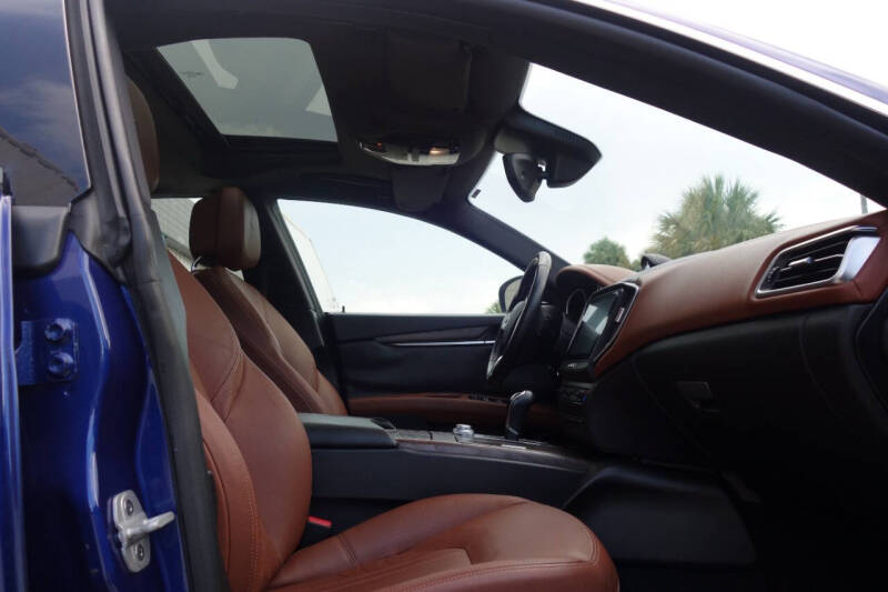 2018 Maserati Ghibli S - Photo 28