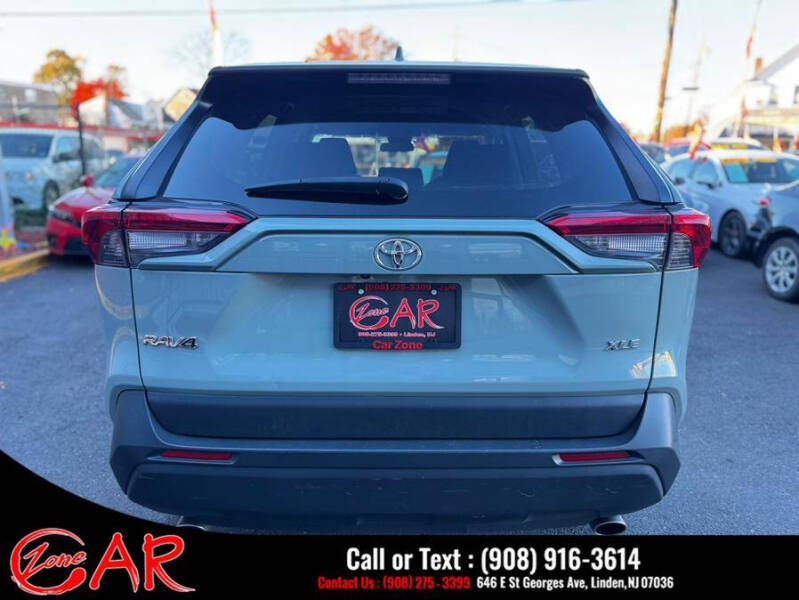 2023 Toyota RAV4 XLE