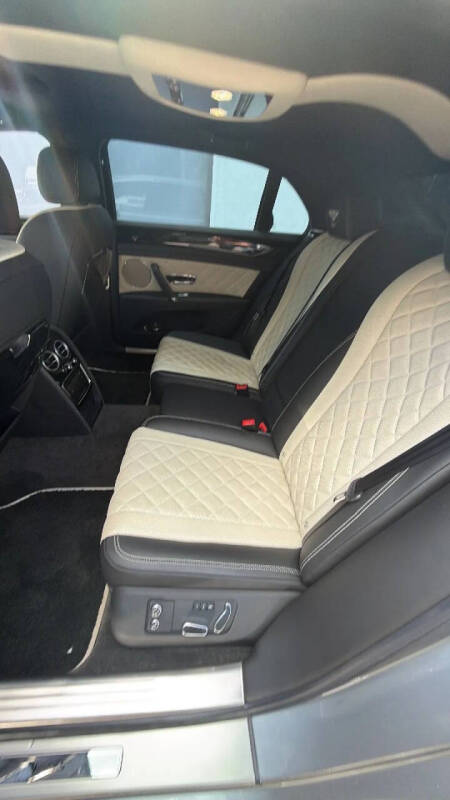 2017 Bentley Flying Spur V8 S
