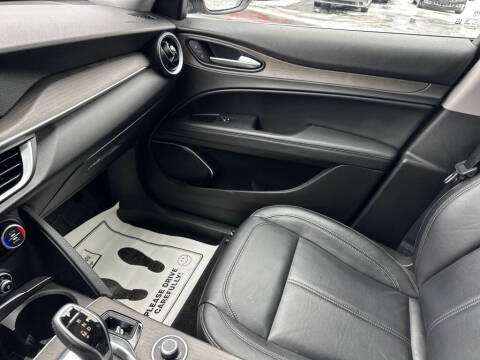 2021 Alfa Romeo Stelvio Ti