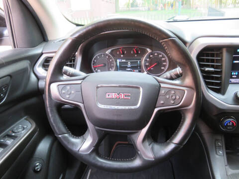 2017 GMC Acadia SLE-2