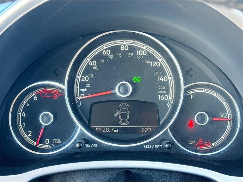 2019 Volkswagen Beetle 2.0T SE