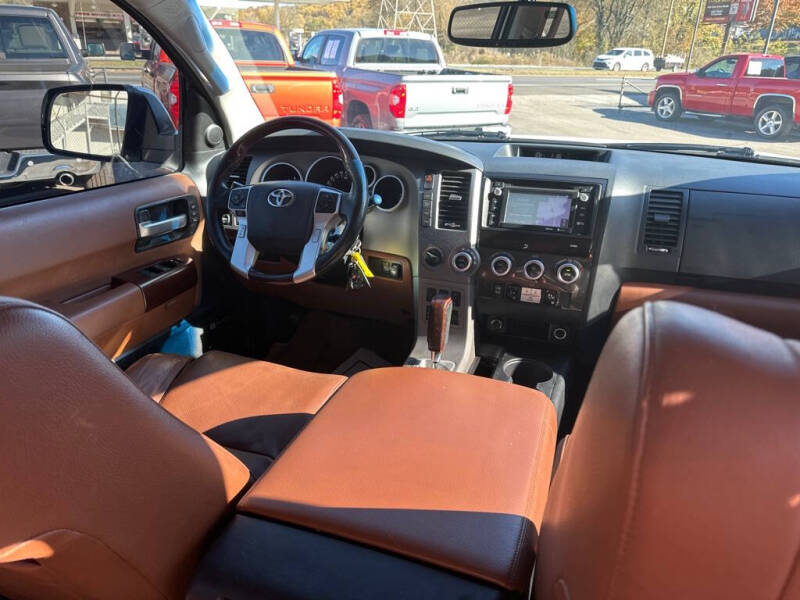 2014 Toyota Sequoia Platinum