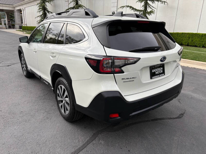 2023 Subaru Outback Premium
