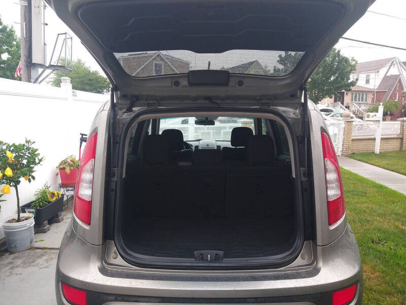 2013 Kia Soul +