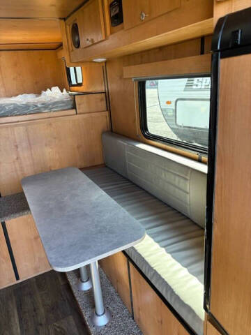 2026 Old School Trailers 865