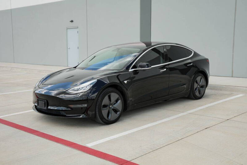 2019 Tesla Model 3 Mid Range