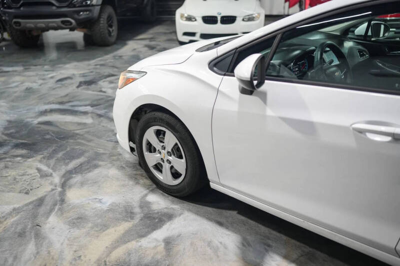 2016 Chevrolet Cruze LS Auto