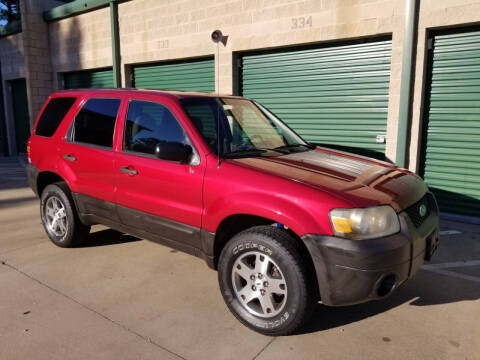 2006 Ford Escape for sale at Hollingsworth Auto Sales in Wake Forest NC