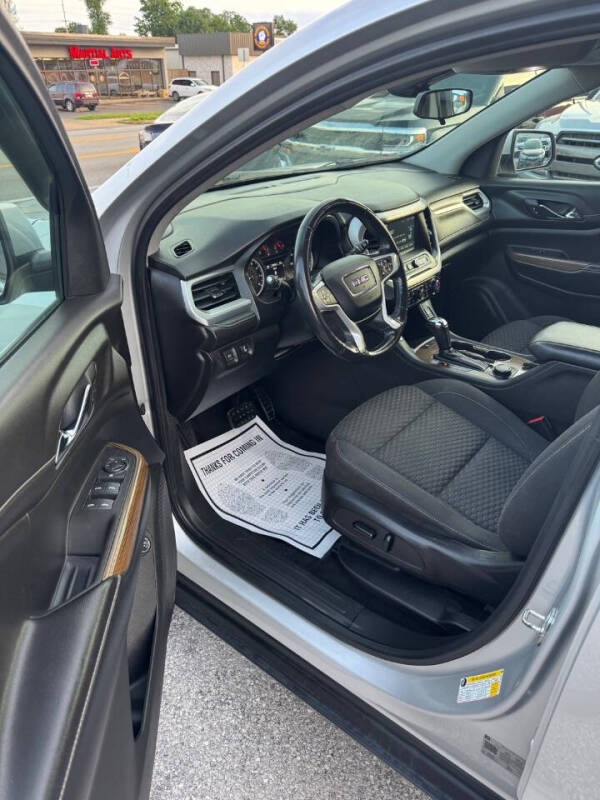 2019 GMC Acadia SLE-2