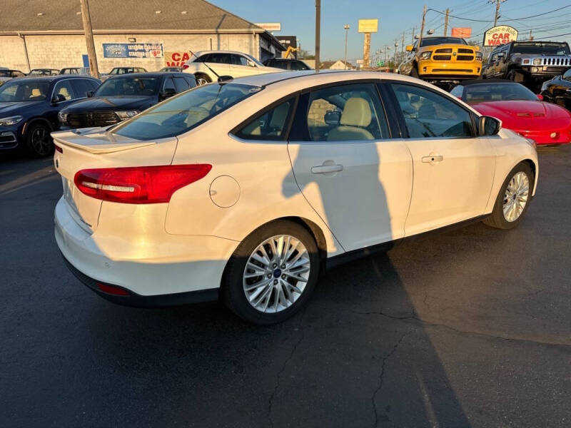 2018 Ford Focus Titanium