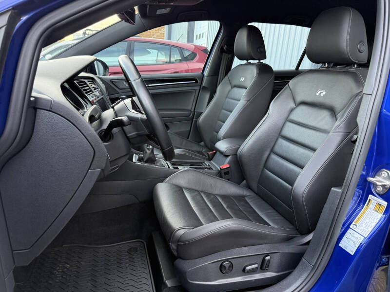 2016 Volkswagen Golf R 4Motion