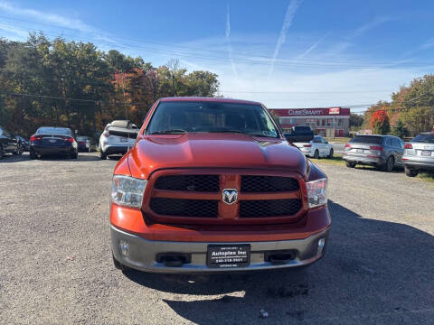 2013 RAM 1500 SLT