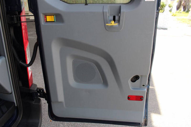2015 Ford Transit