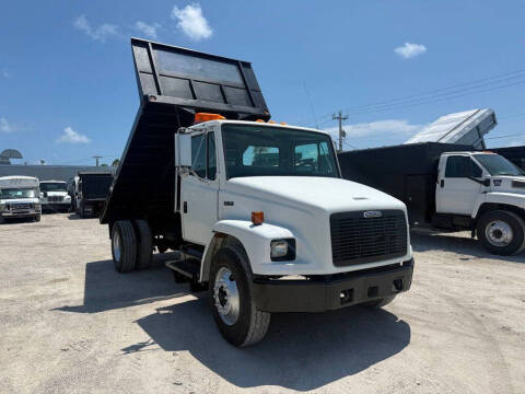 2002 Freightliner FL70