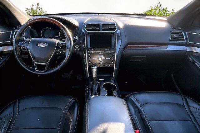 2018 Ford Explorer Platinum