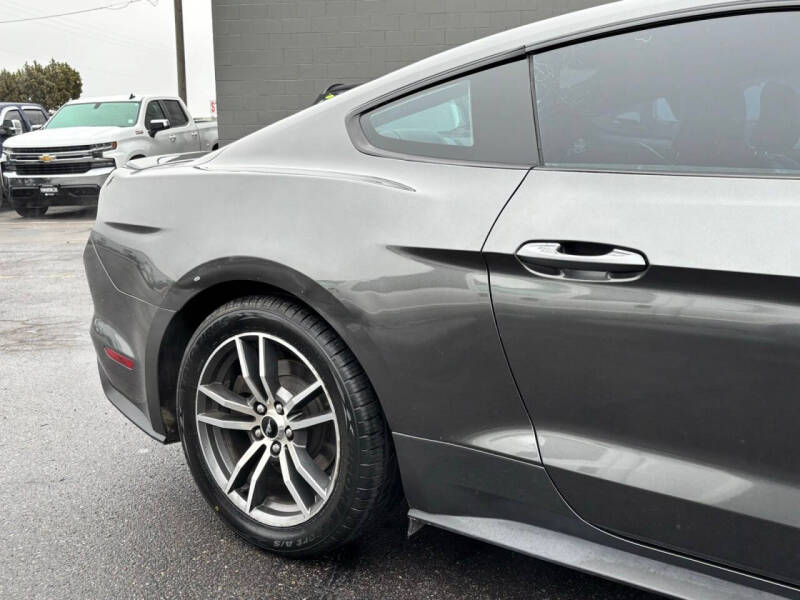 2016 Ford Mustang EcoBoost Premium