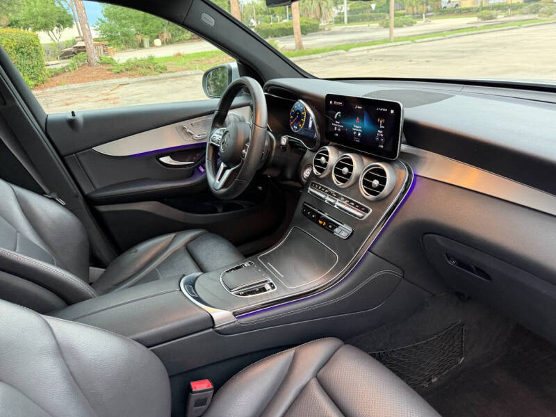 2020 Mercedes-Benz GLC GLC 300
