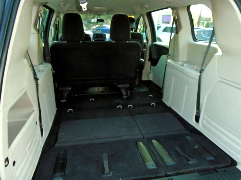 2015 Dodge Grand Caravan American Value Package