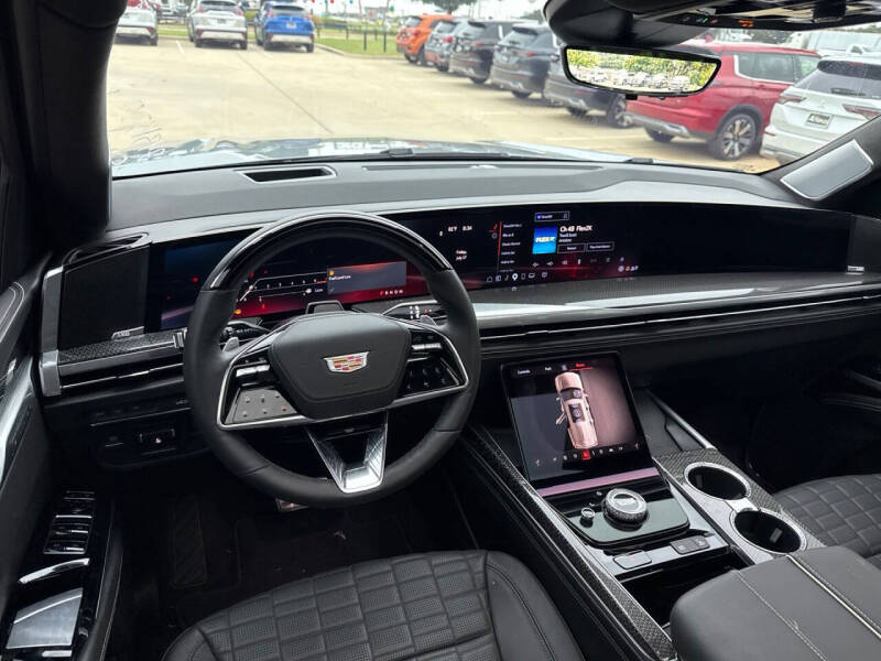 2025 Cadillac Escalade-V