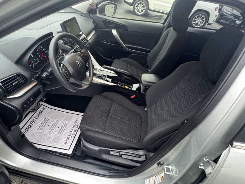 2024 Mitsubishi Eclipse Cross LE