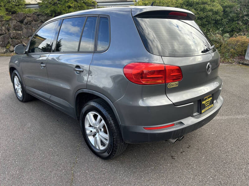 2013 Volkswagen Tiguan S 4Motion