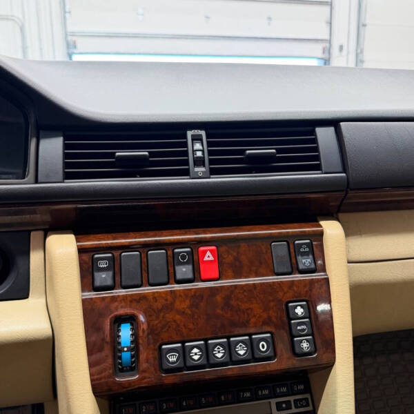 1993 Mercedes-Benz 300-Class 300 CE