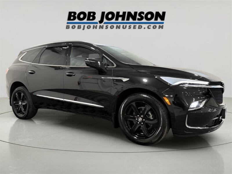2024 Buick Enclave Essence