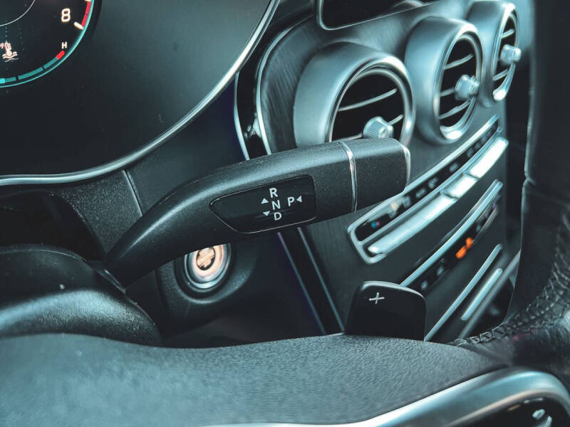 2022 Mercedes-Benz GLC GLC 300