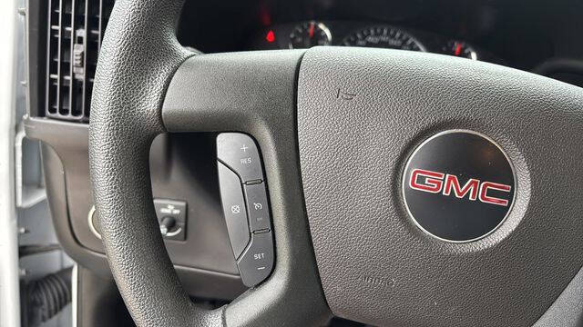2024 GMC Savana 2500
