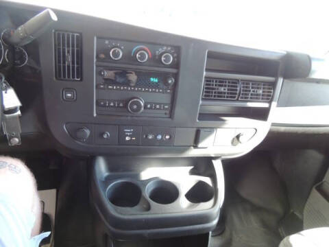 2023 GMC Savana 2500